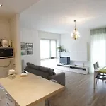Apartament Azalea Stresa